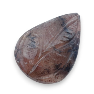 Kwarc truskawkowy kaboszon carving 24x18 mm nr 18