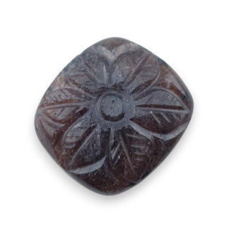 Kwarc truskawkowy kaboszon carving 24x22 mm nr 14