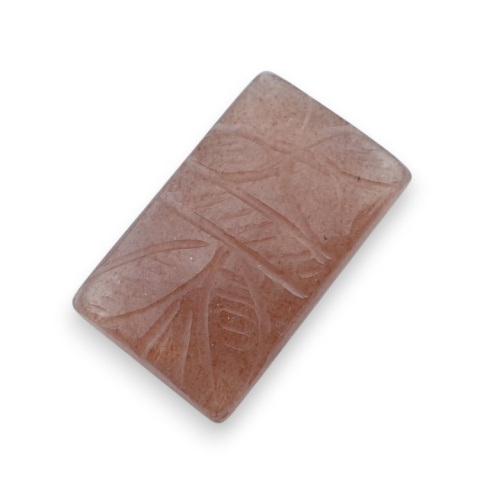 Kwarc truskawkowy kaboszon carving 28x17 mm nr 54 Kwarc truskawkowy kaboszon carving 28x17 mm nr 54