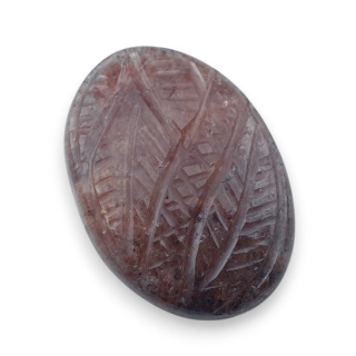 Kwarc truskawkowy kaboszon carving 28x20 mm nr 48
