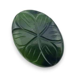 Nefryt kaboszon carving 25x18 mm nr 97