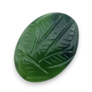 Nefryt kaboszon carving 29x21 mm nr 23