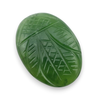 Nefryt kaboszon carving 30x22 mm nr 78