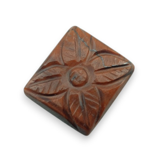 Tygrysie oko czerwone kaboszon carving 20x18 mm nr 16