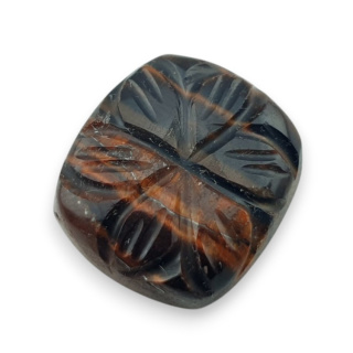 Tygrysie oko czerwone kaboszon carving 20x18 mm nr 31