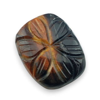 Tygrysie oko czerwone kaboszon carving 23x19 mm nr 37