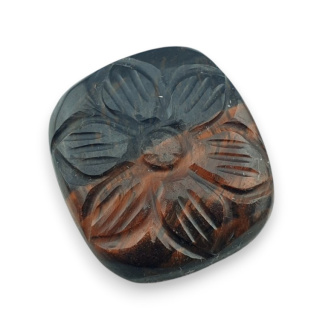Tygrysie oko czerwone kaboszon carving 24x22 mm nr 63
