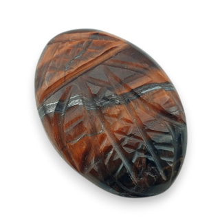 Tygrysie oko czerwone kaboszon carving 26x18 mm nr 41
