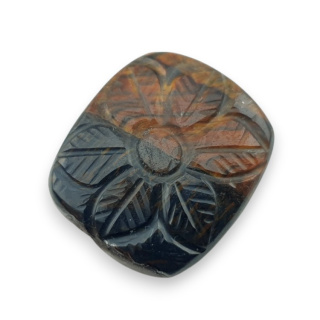 Tygrysie oko czerwone kaboszon carving 26x23 mm nr 62