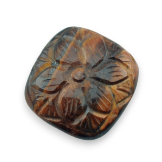 Tygrysie oko czerwone kaboszon carving 26x24 mm nr 20