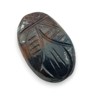 Tygrysie oko czerwone kaboszon carving 27x18 mm nr 61