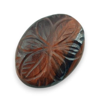 Tygrysie oko czerwone kaboszon carving 27x20 mm nr 52