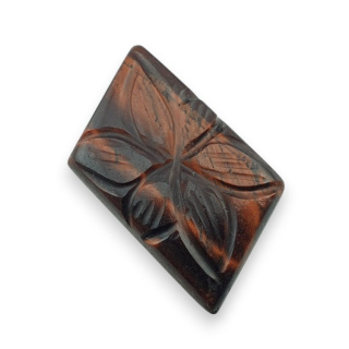 Tygrysie oko czerwone kaboszon carving 33x17 mm nr 48