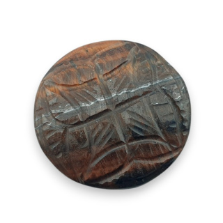 Tygrysie oko czerwone kaboszon carving fi 26 mm nr 49
