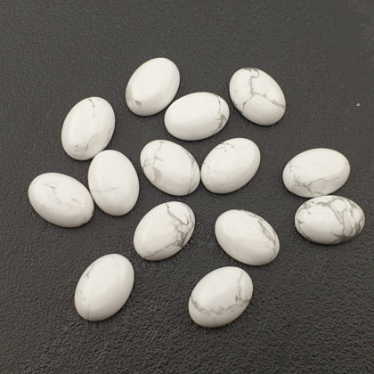 Howlit kaboszon 14x10 mm 1 szt