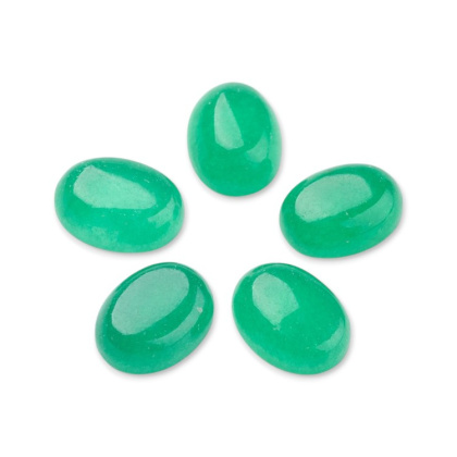 Jadeit zielony kaboszon 8x6 mm 1 szt
