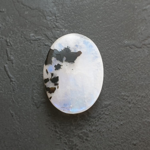 Kamień księżycowy kaboszon 24x18 mm nr A387 Kamień księżycowy kaboszon 24x18 mm nr A387