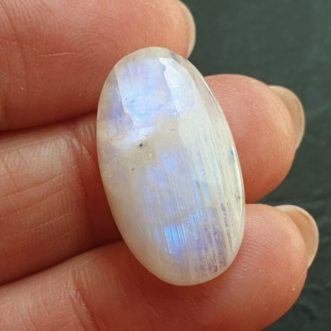 Kamień księżycowy kaboszon 25x14 mm nr A415 Kamień księżycowy kaboszon 25x14 mm nr A415