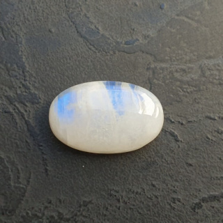 Kamień księżycowy kaboszon 25x16 mm nr A331