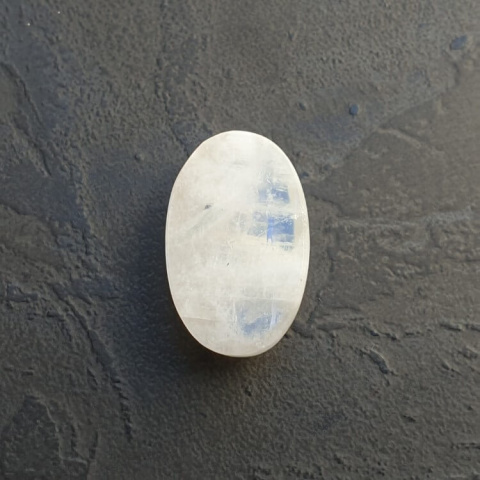 Kamień księżycowy kaboszon 25x16 mm nr A331 Kamień księżycowy kaboszon 25x16 mm nr A331