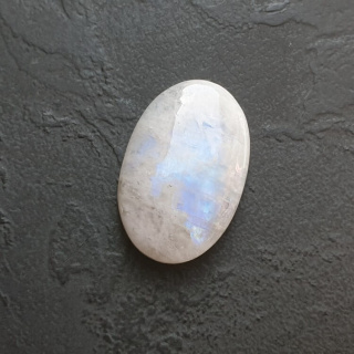 Kamień księżycowy kaboszon 25x16 mm nr A386