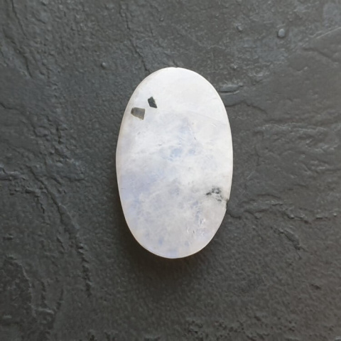 Kamień księżycowy kaboszon 26x16 mm nr A390