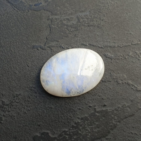 Kamień księżycowy kaboszon 26x18 mm nr A333 Kamień księżycowy kaboszon 26x18 mm nr A333