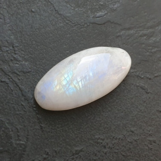 Kamień księżycowy kaboszon 27x13 mm nr A395