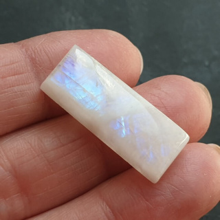 Kamień księżycowy kaboszon 28x10 mm nr A405