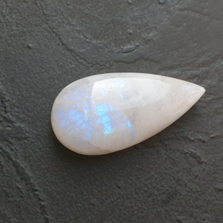Kamień księżycowy kaboszon 28x14 mm nr A408
