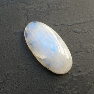 Kamień księżycowy kaboszon 30x16 mm nr A354
