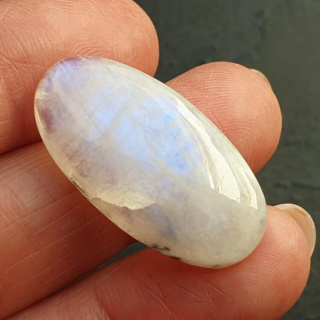 Kamień księżycowy kaboszon 30x16 mm nr A354