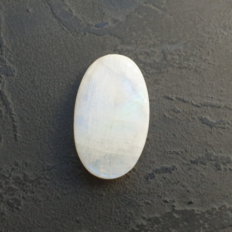 Kamień księżycowy kaboszon 30x18 mm nr A340 Kamień księżycowy kaboszon 30x18 mm nr A340
