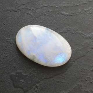 Kamień księżycowy kaboszon 30x19 mm nr A399