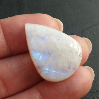 Kamień księżycowy kaboszon 30x22 mm nr A347