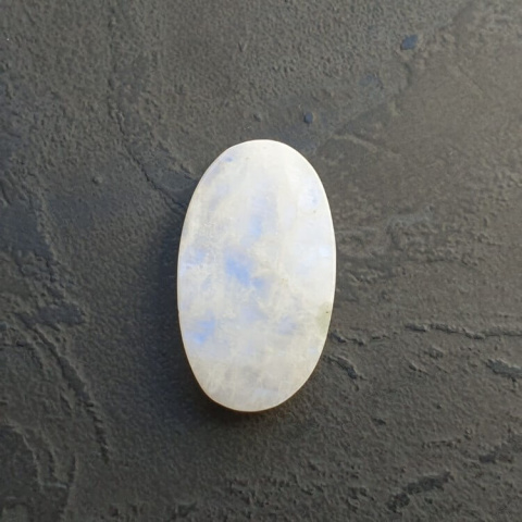 Kamień księżycowy kaboszon 31x18 mm nr A342 Kamień księżycowy kaboszon 31x18 mm nr A342