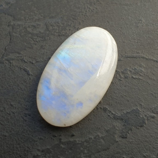 Kamień księżycowy kaboszon 35x21 mm nr A322