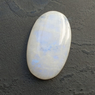 Kamień księżycowy kaboszon 36x22 mm nr A284