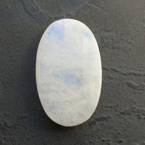 Kamień księżycowy kaboszon 36x22 mm nr A284