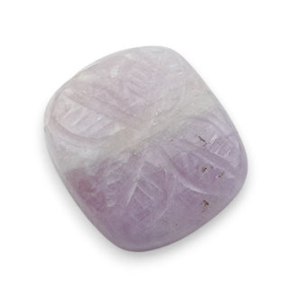 Kunzyt kaboszon carving 20x18 mm nr 31