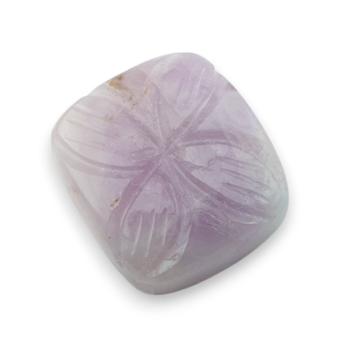 Kunzyt kaboszon carving 21x19 mm nr 11 Kunzyt kaboszon carving 21x19 mm nr 11