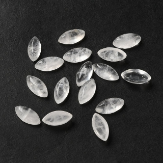 Kwarc kaboszon markiza 8x4mm 1 szt