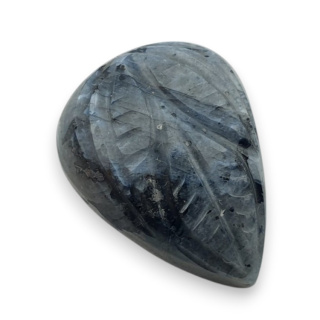 Larvikit kaboszon carving 20x16 mm nr 56