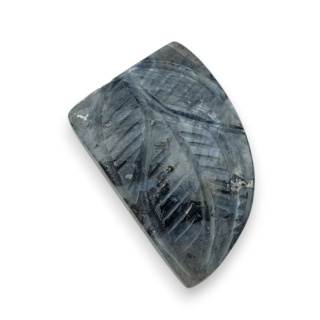 Larvikit kaboszon carving 25x17 mm nr 38