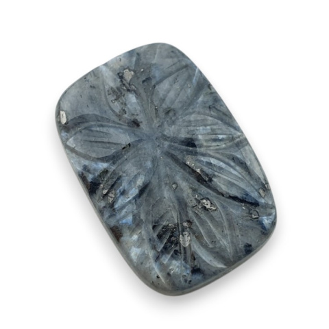 Larvikit kaboszon carving 26x18 mm nr 74 Larvikit kaboszon carving 26x18 mm nr 74