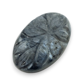 Larvikit kaboszon carving 27x17 mm nr 32