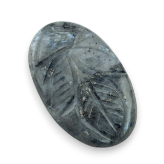 Larvikit kaboszon carving 29x18 mm nr 16