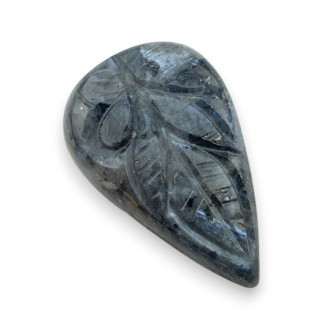 Larvikit kaboszon carving 30x19 mm nr 15