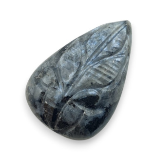 Larvikit kaboszon carving 30x20 mm nr 11