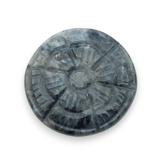 Larvikit kaboszon carving fi 29 mm nr 33